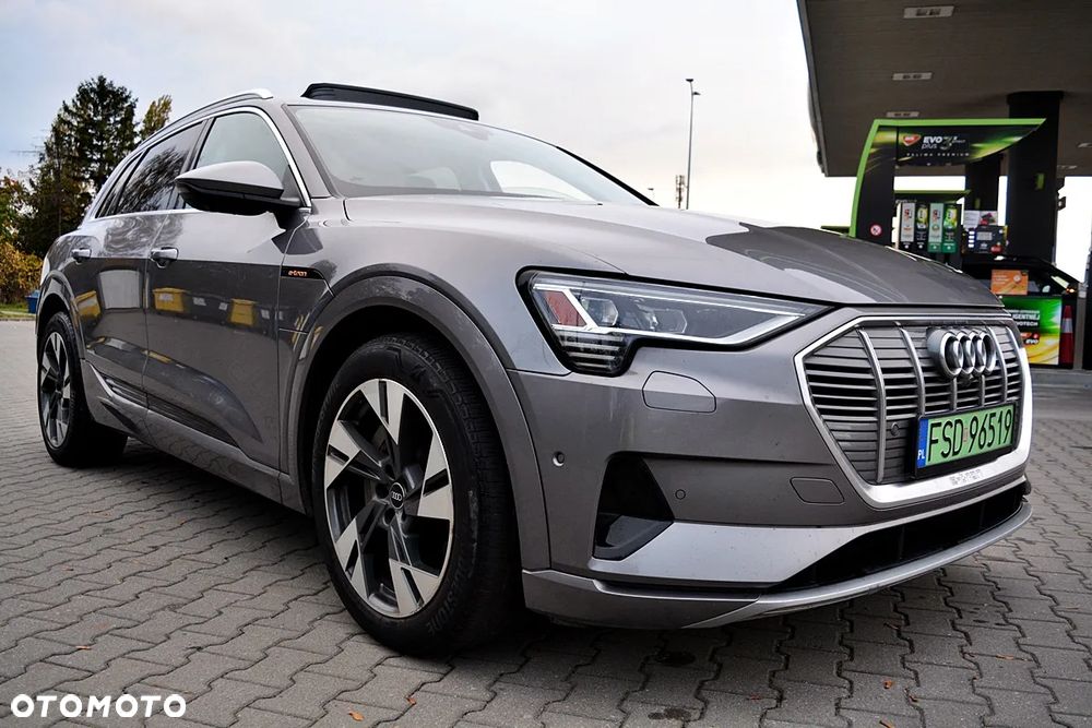 Audi e-tron 55 Quattro Advanced - 17