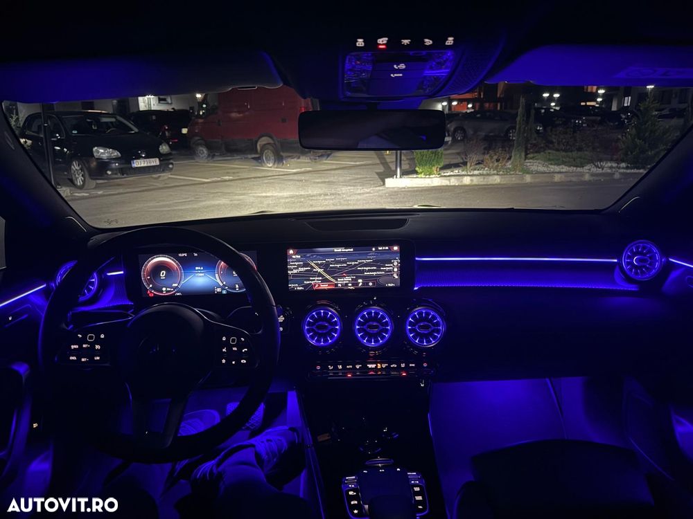 Mercedes-Benz CLA - 4