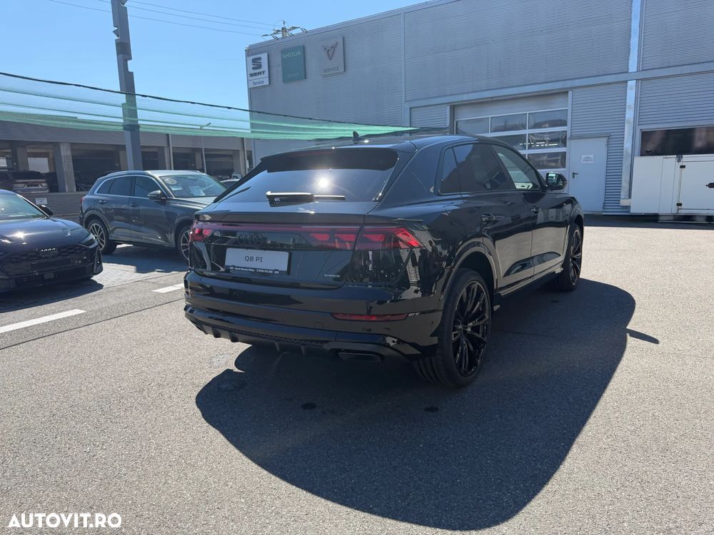 Audi Q8 - 6