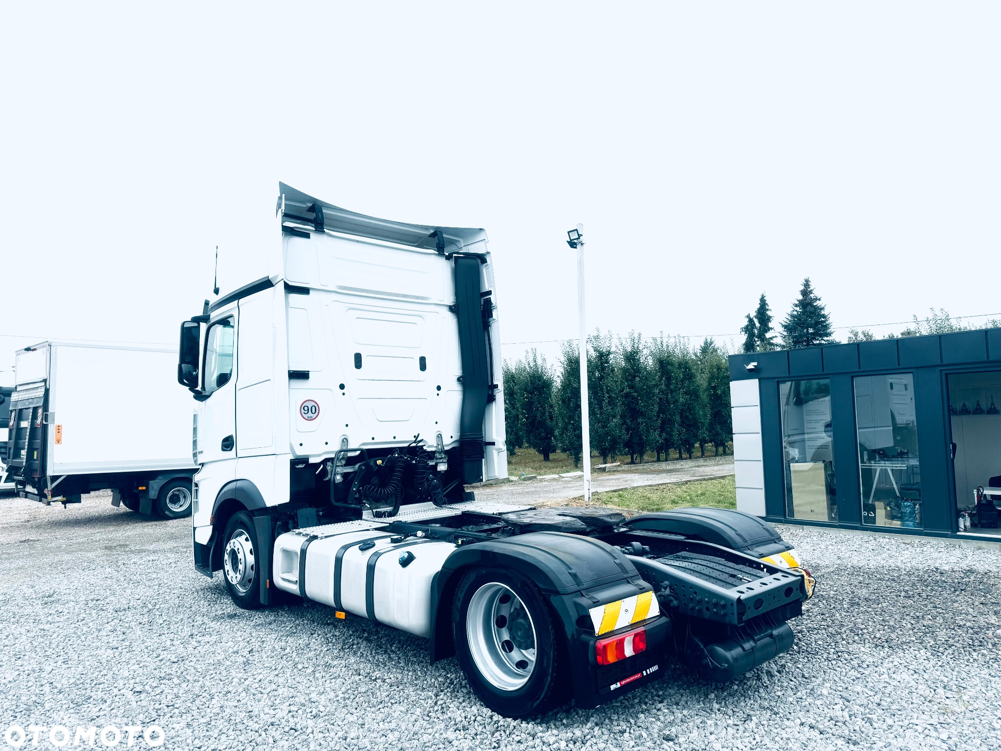 Mercedes-Benz Actros 1845 Bigspace Lowdeck - 5