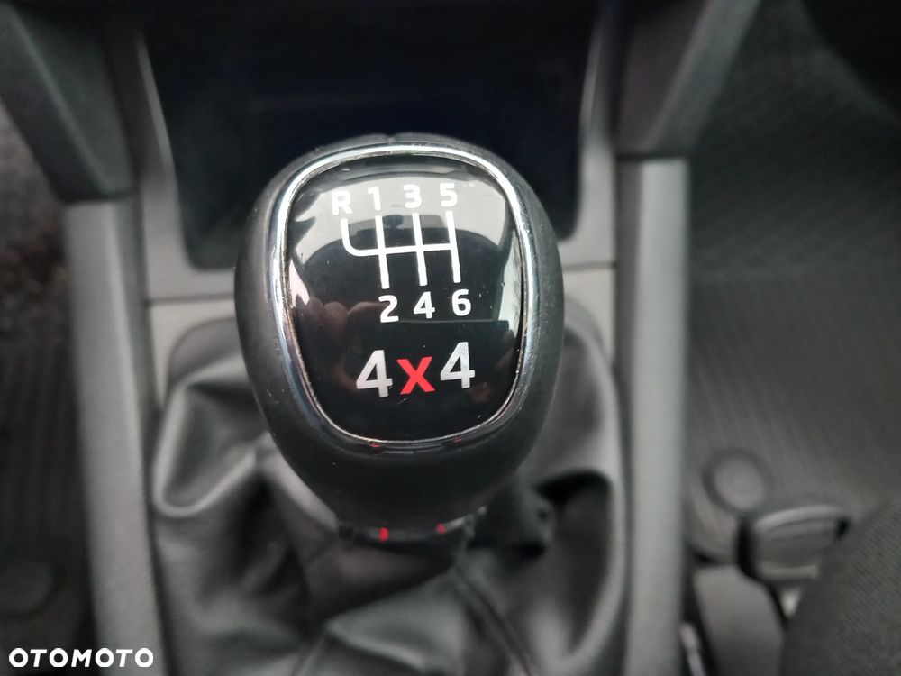 Skoda Yeti Outdoor 2.0 TDI 4x4 Elegance - 26