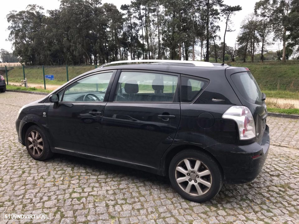 Toyota Corolla Verso 1.8 VVT-i 2005   - Para Peças - 8