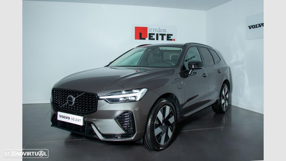 Volvo XC 60 2.0 T6 PHEV Core AWD - 1