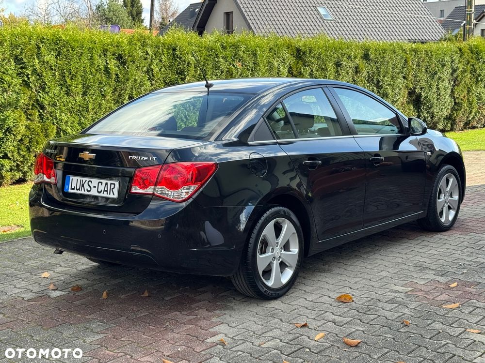 Chevrolet Cruze 1.8 LT+ - 38