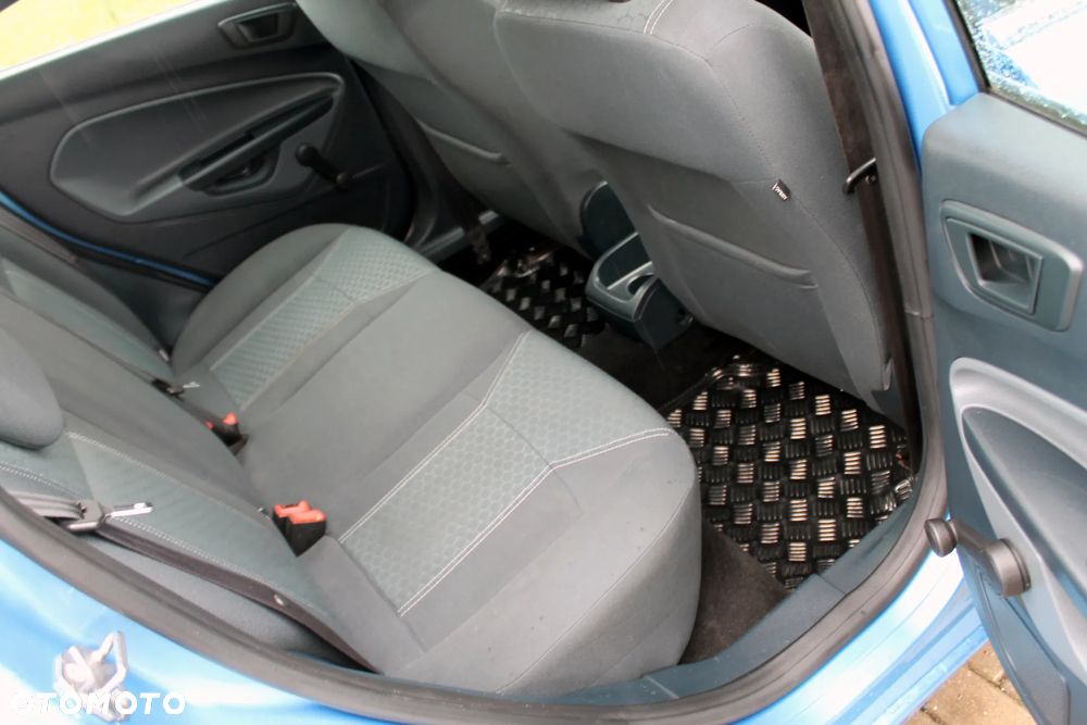 Ford Fiesta 1.25 Ambiente - 15