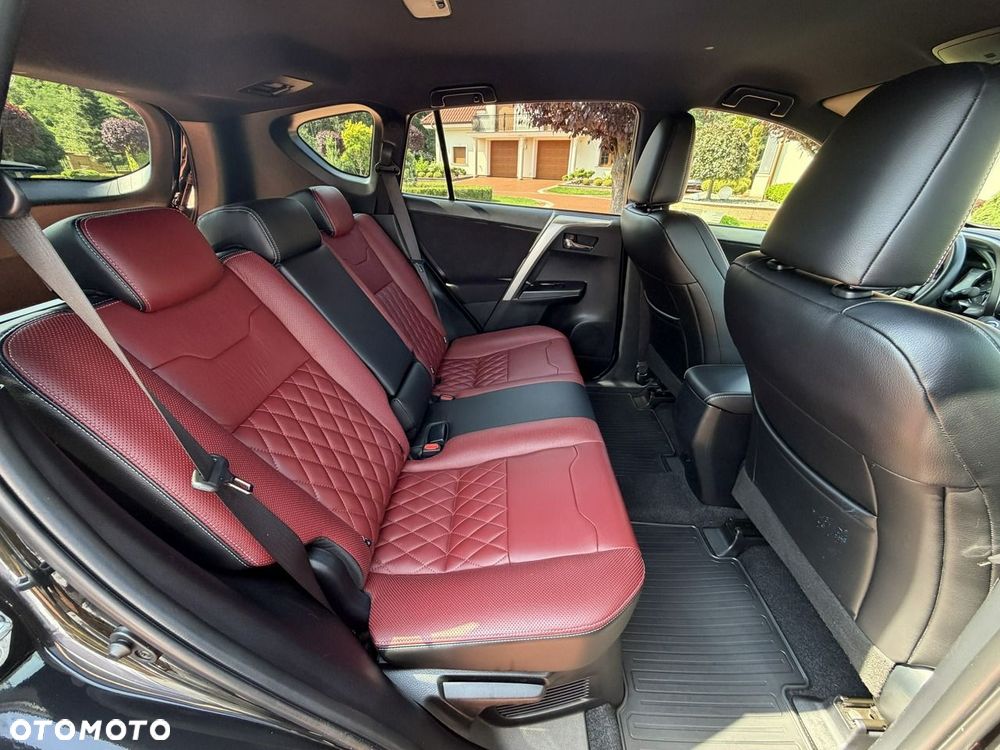 Toyota RAV4 - 38