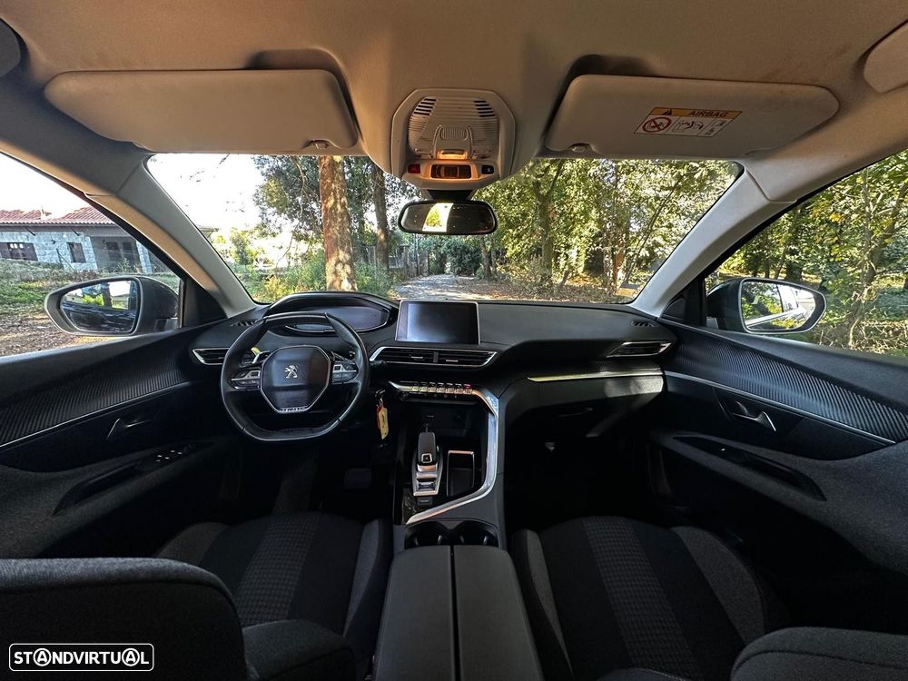 Peugeot 3008 1.2 PureTech Allure Pack EAT8 - 11