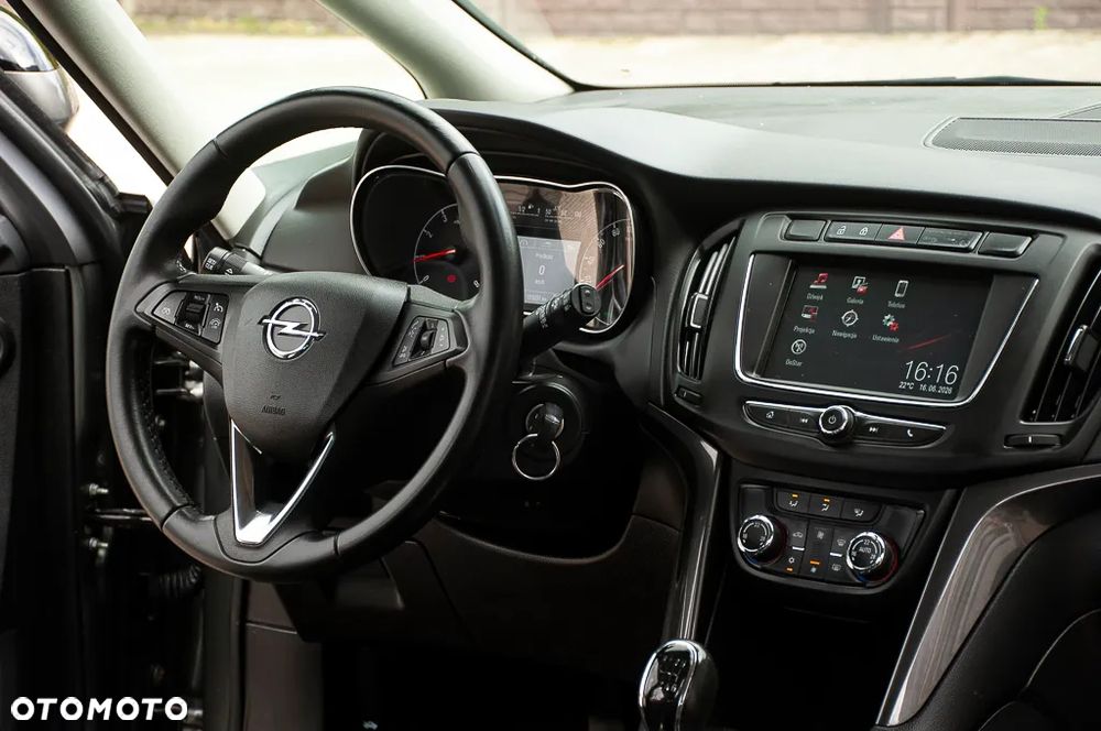 Opel Zafira 1.4 Turbo Innovation - 27
