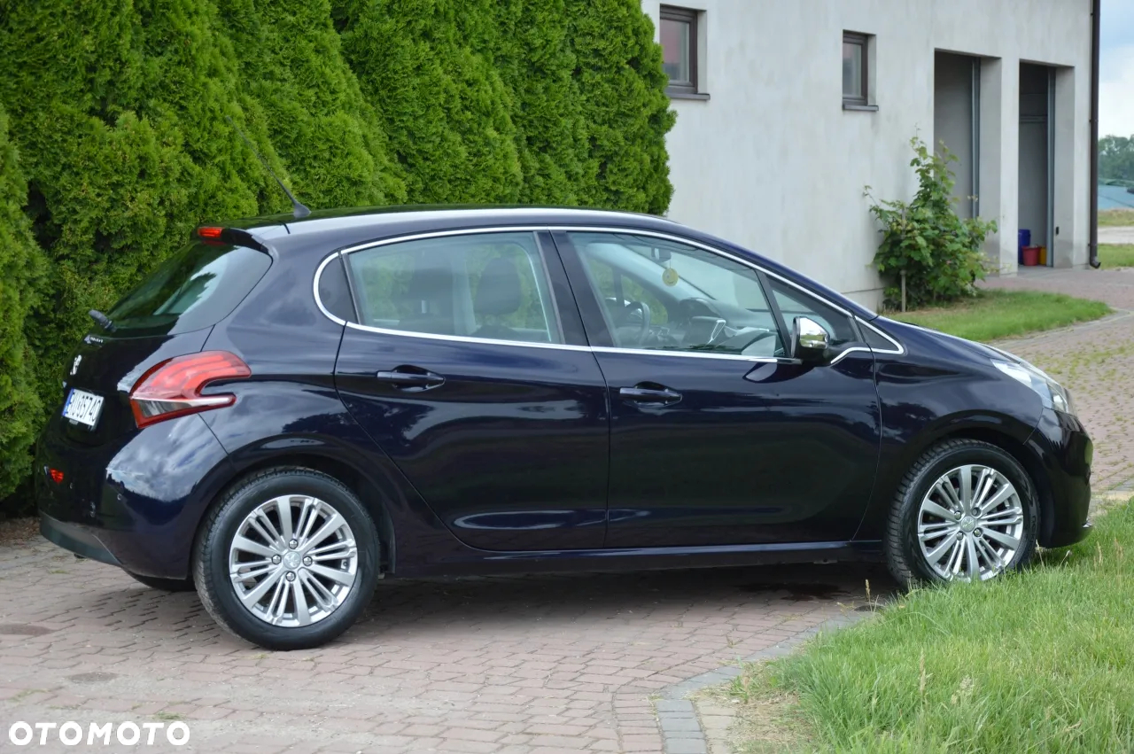 Peugeot 208 1.2 PureTech Allure - 20