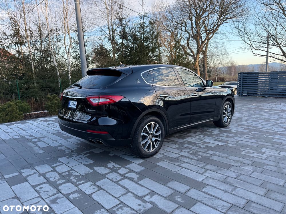 Maserati Levante Q4 - 4