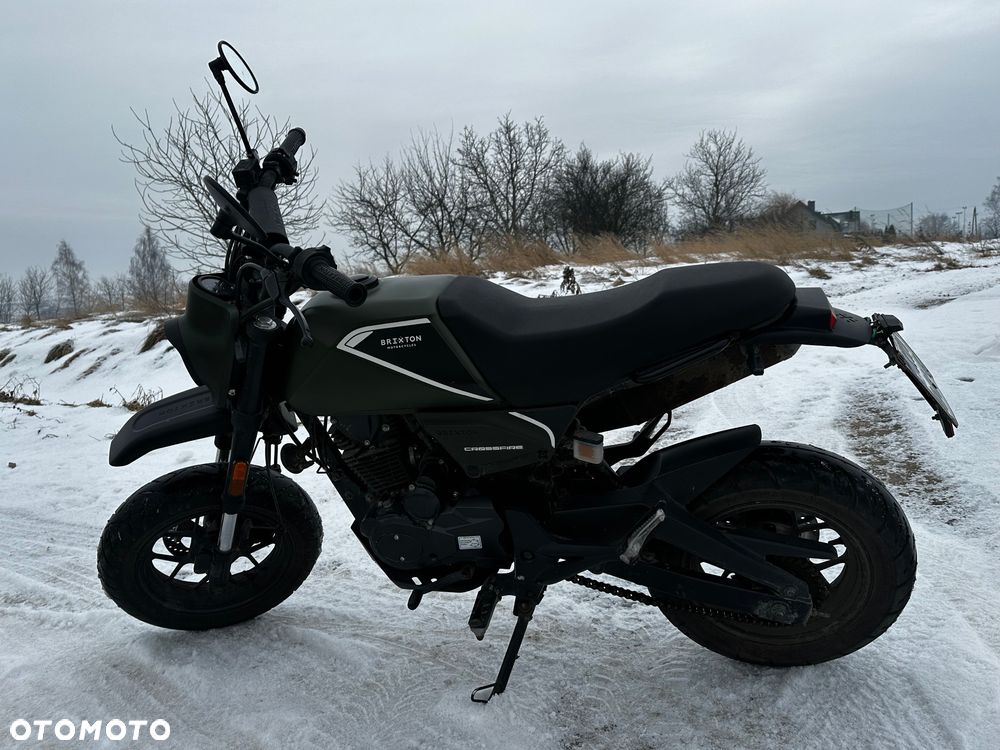 Brixton Crossfire - 4