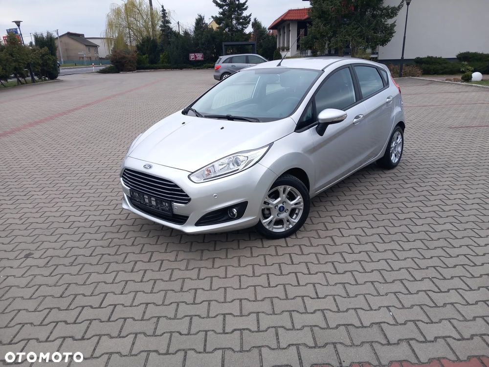 Ford Fiesta 1.5 TDCi SYNC Edition - 1