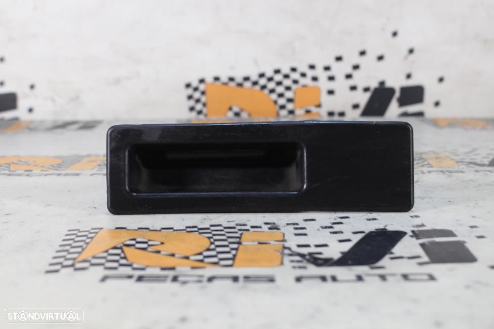 Puxador Da Tampa Da Mala Bmw 3 (F30, F80)  7368752 / 108229 10 / 7 368 - 1