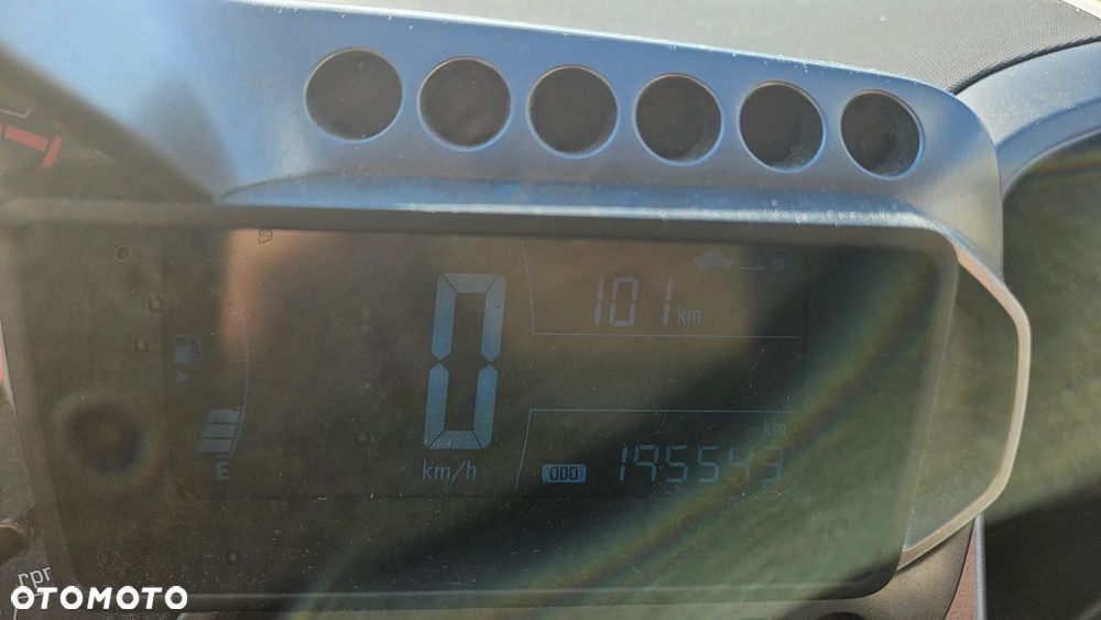 Chevrolet Aveo - 4