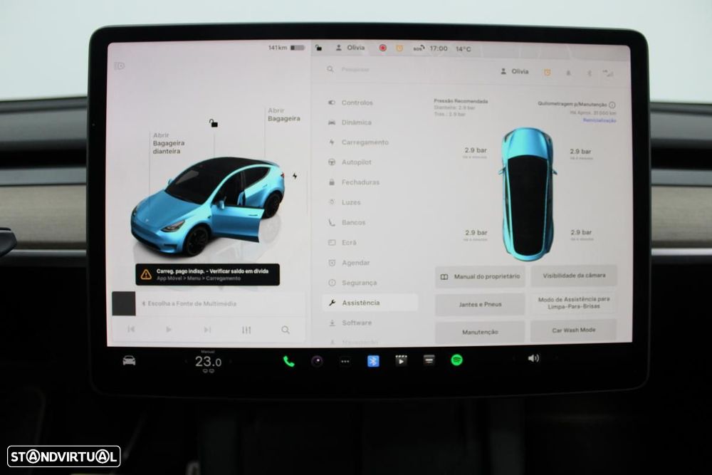 Tesla Model Y Performance AWD - 26