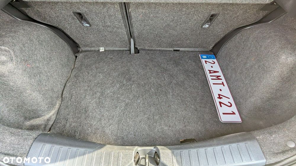 Nissan Micra - 37