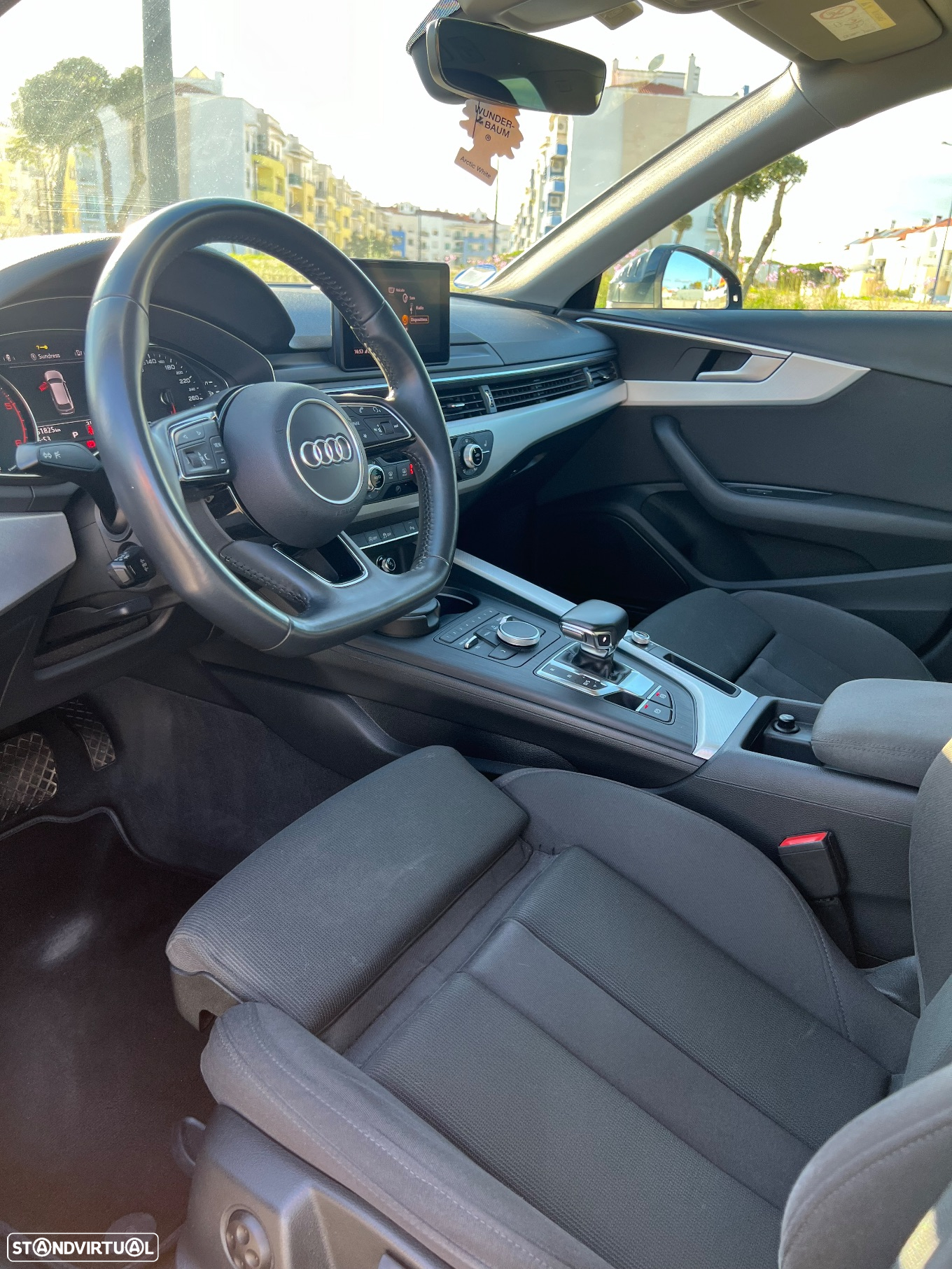 Audi A4 Avant 2.0 TDI ultra S tronic sport - 13