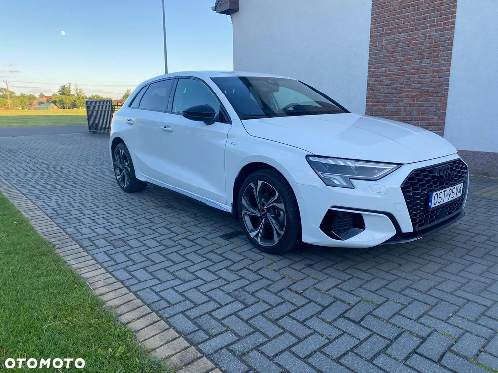 Audi A3 Sportback 35 TFSI cylinder on demand S tronic - 2
