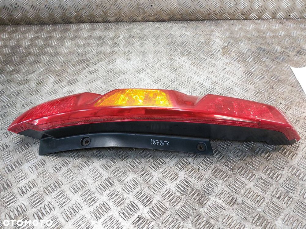 LAMPA LEWY TYŁ X-TRAIL II T31 EUROPA - 1