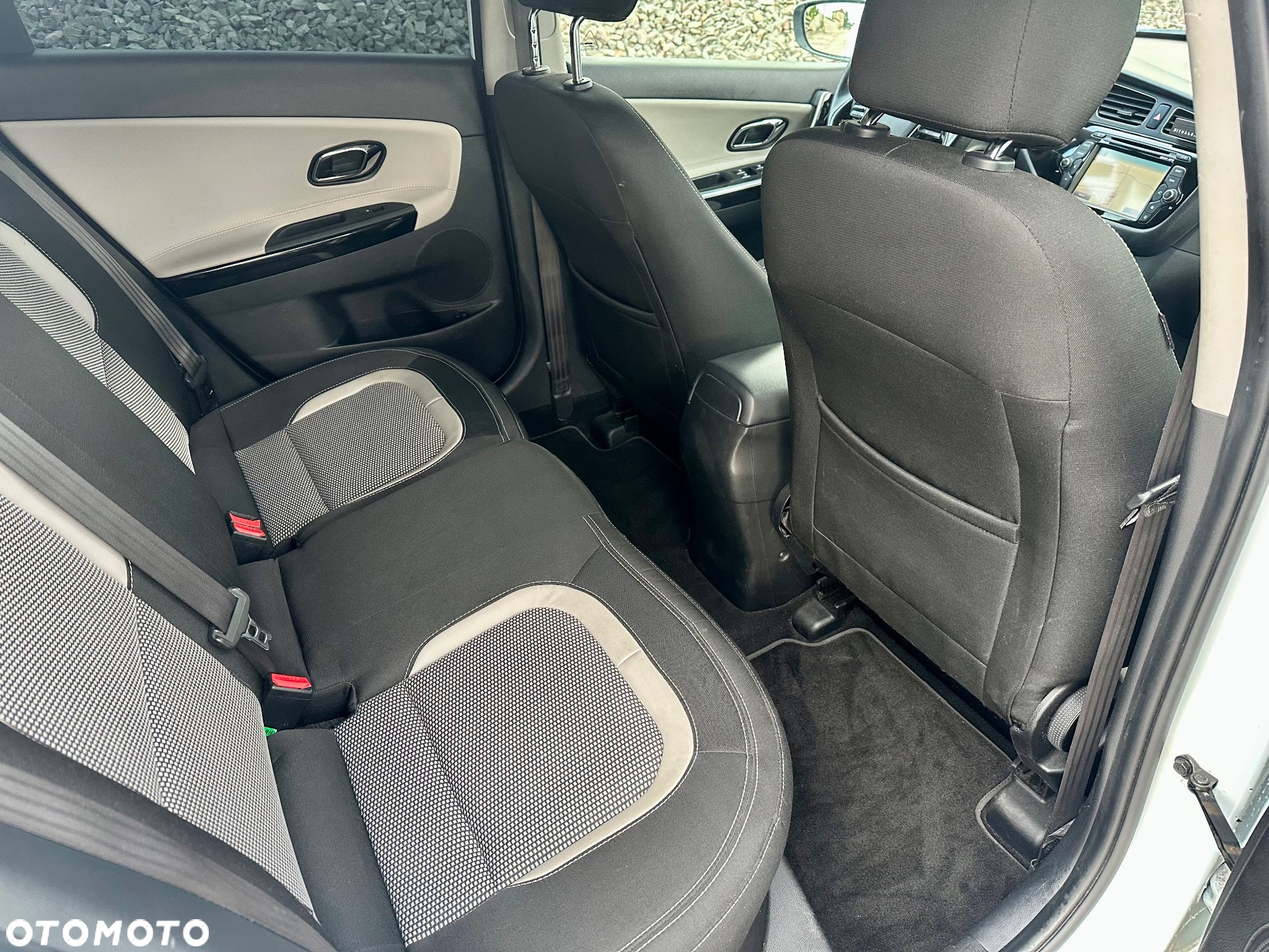 Kia Ceed 1.6 GDI ISG SW Platinum Edition - 7