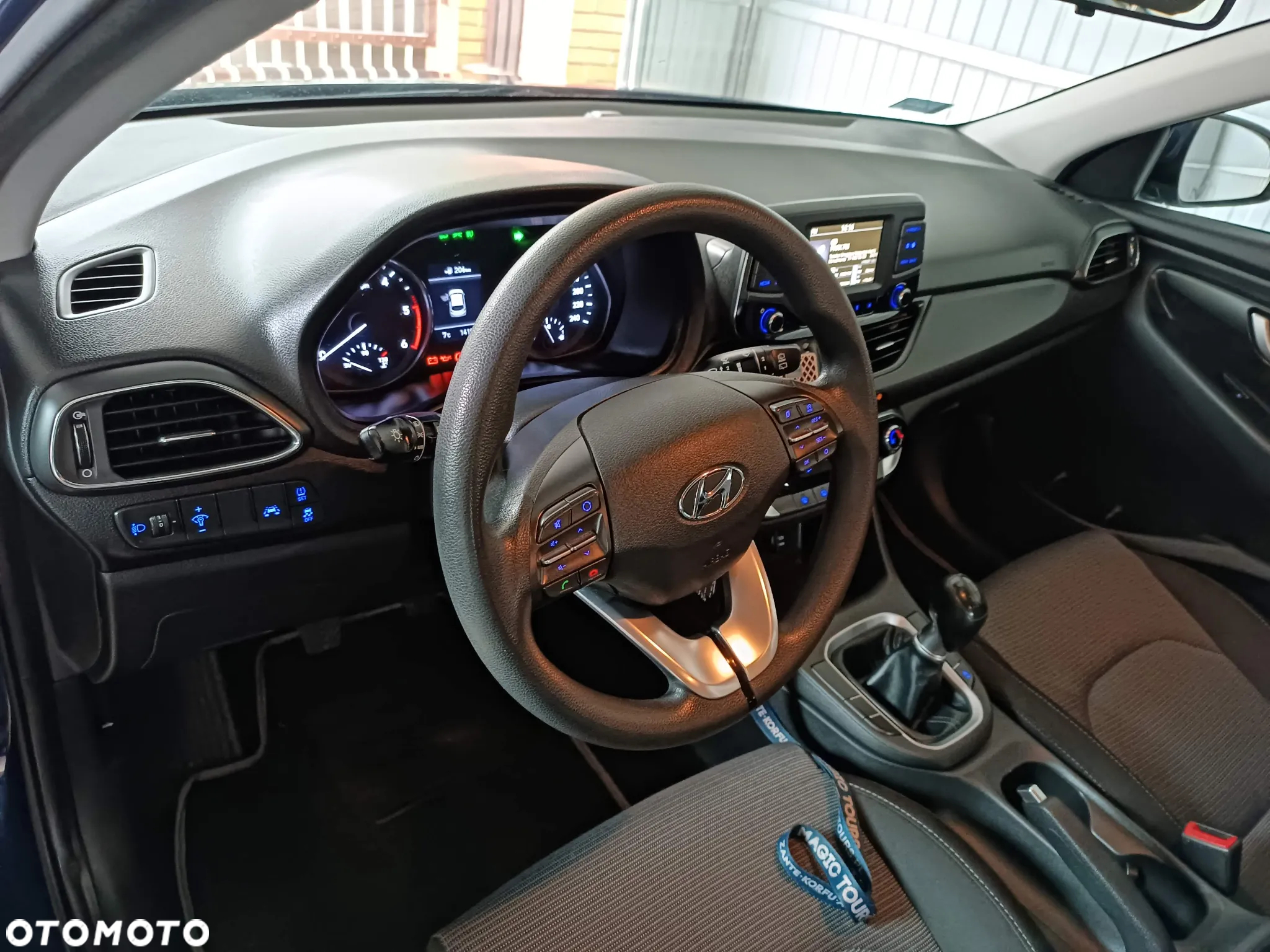 Hyundai i30 1.6 D Classic + - 28