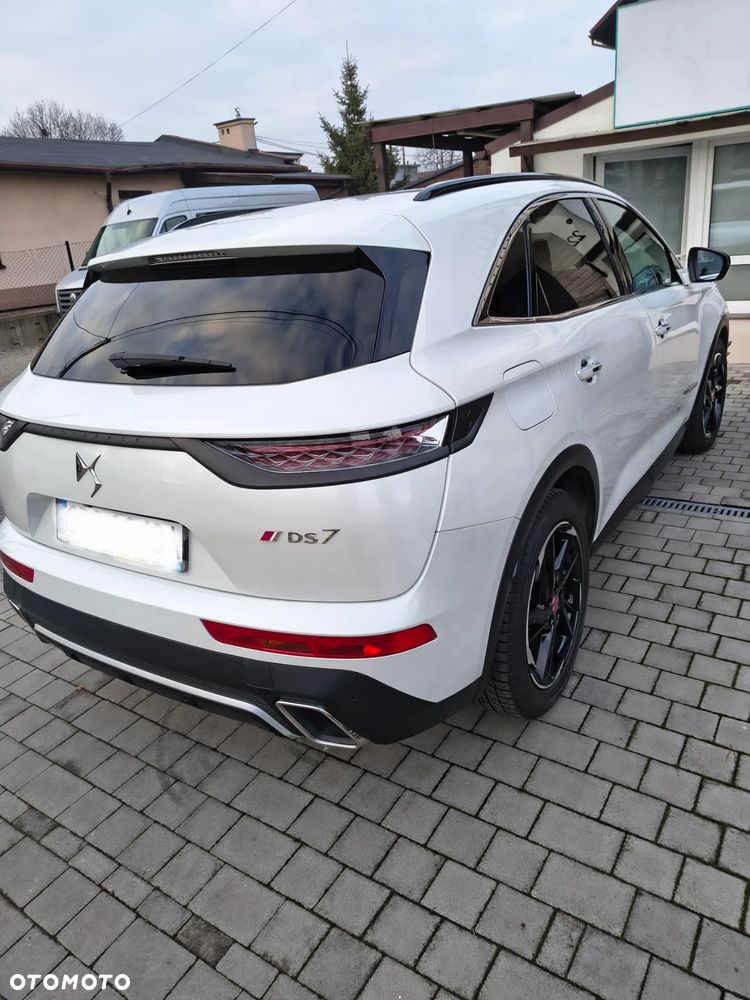 DS Automobiles DS 7 Crossback 1.6 E-Tense Performance Line + - 7