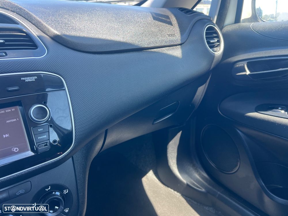 Fiat Punto 1.3 M-Jet Lounge S&S - 21