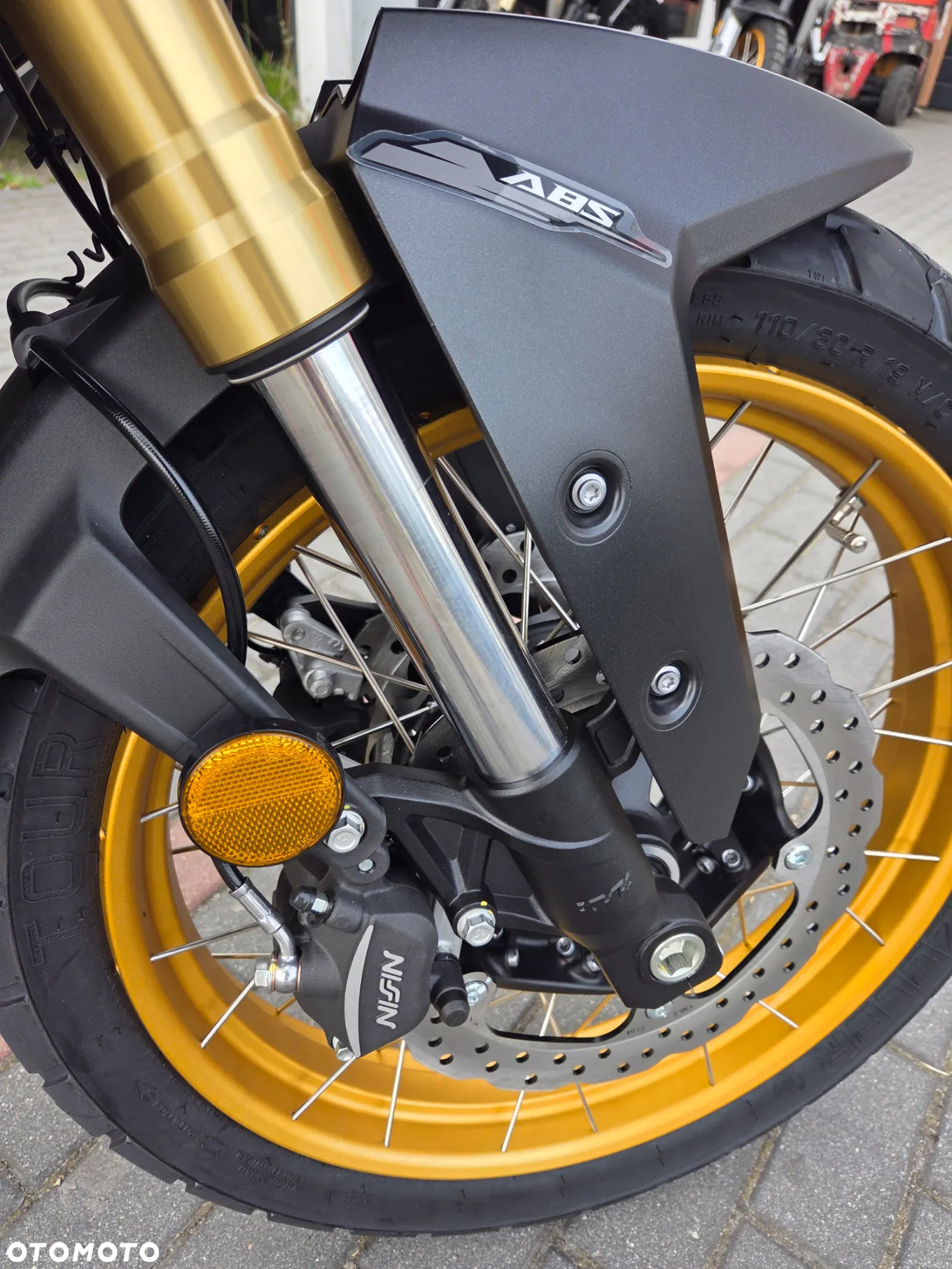 VOGE 625DSX - 10