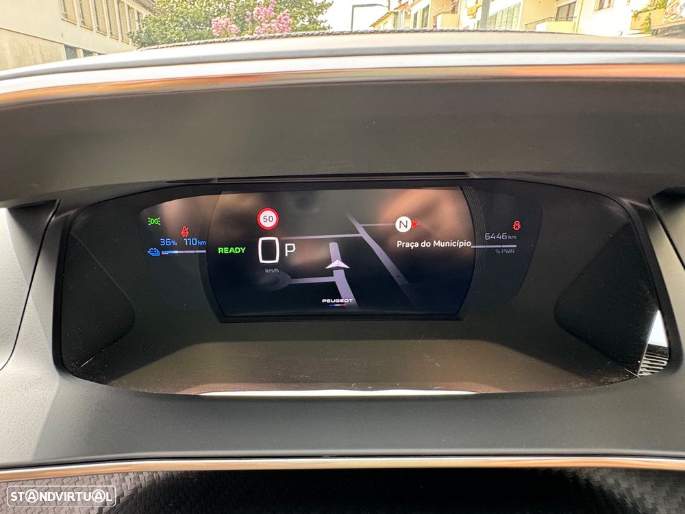 Peugeot e-2008 54 kWh GT - 24