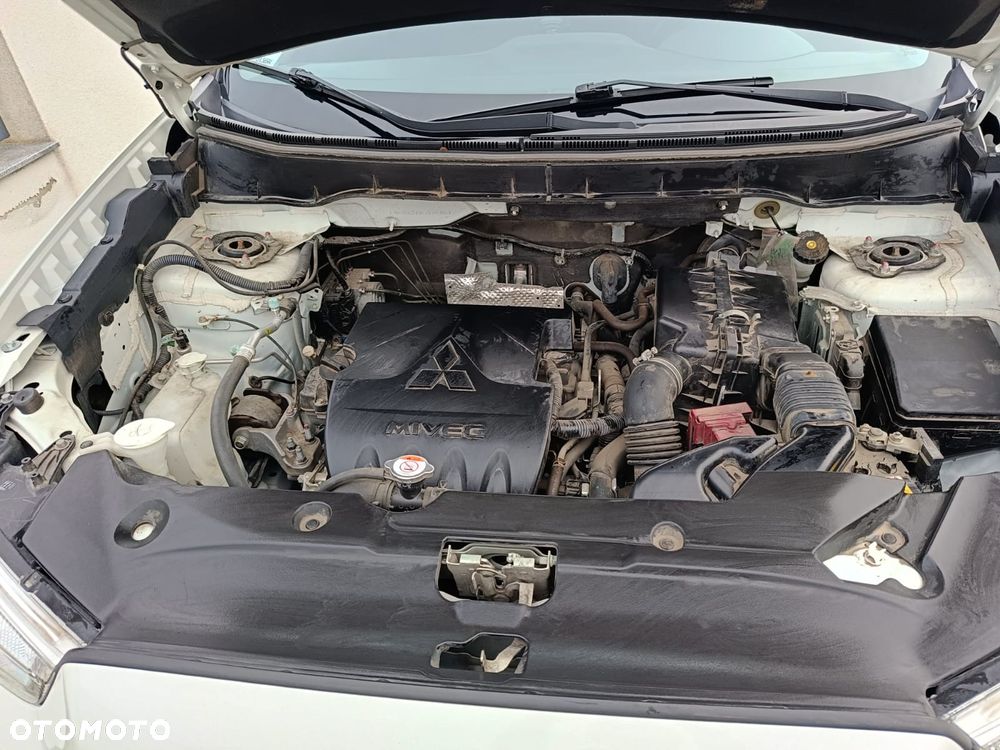 Mitsubishi ASX 1.6 Inform EU6 - 19