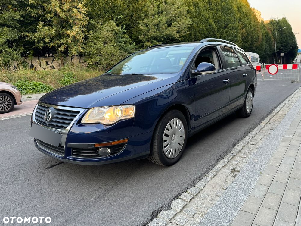 Volkswagen Passat - 17