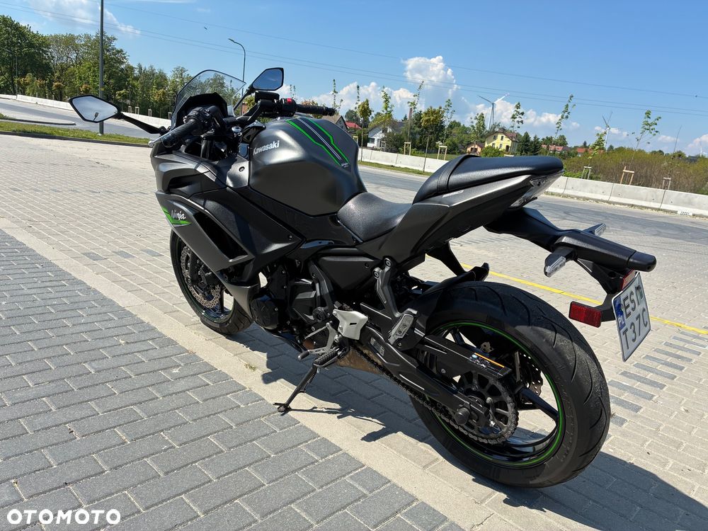 Kawasaki Ninja - 5