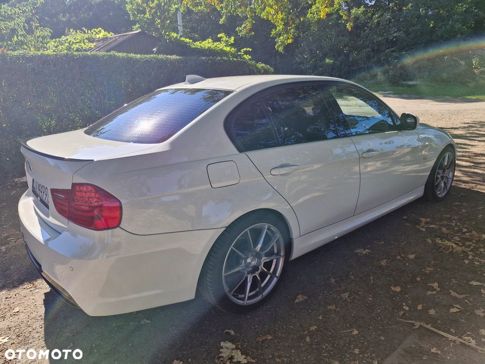 BMW Seria 3 325d - 13