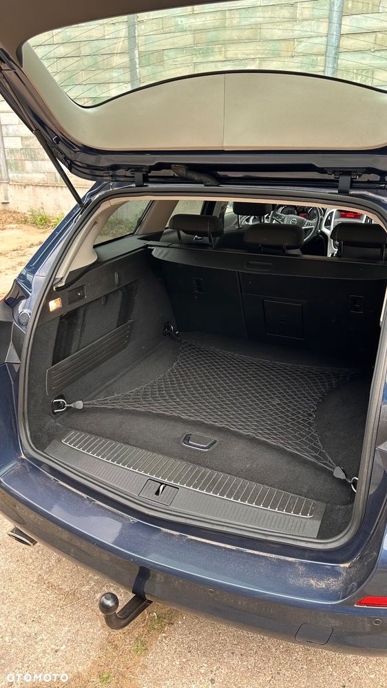 Opel Astra 1.6 Turbo Edition - 36