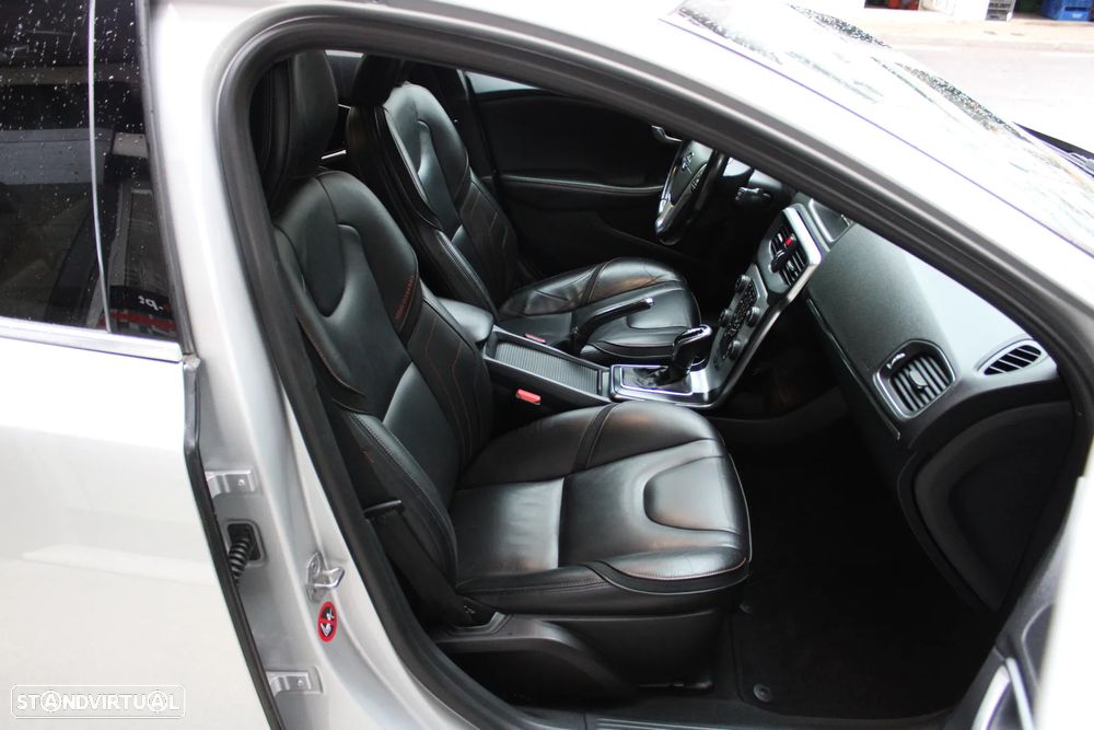 Volvo V40 D2 Powershift Ocean Race - 32