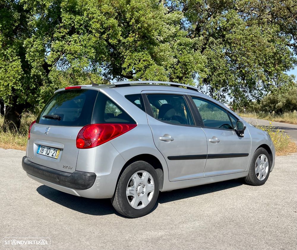 Peugeot 207 SW 1.4 Trendy - 5
