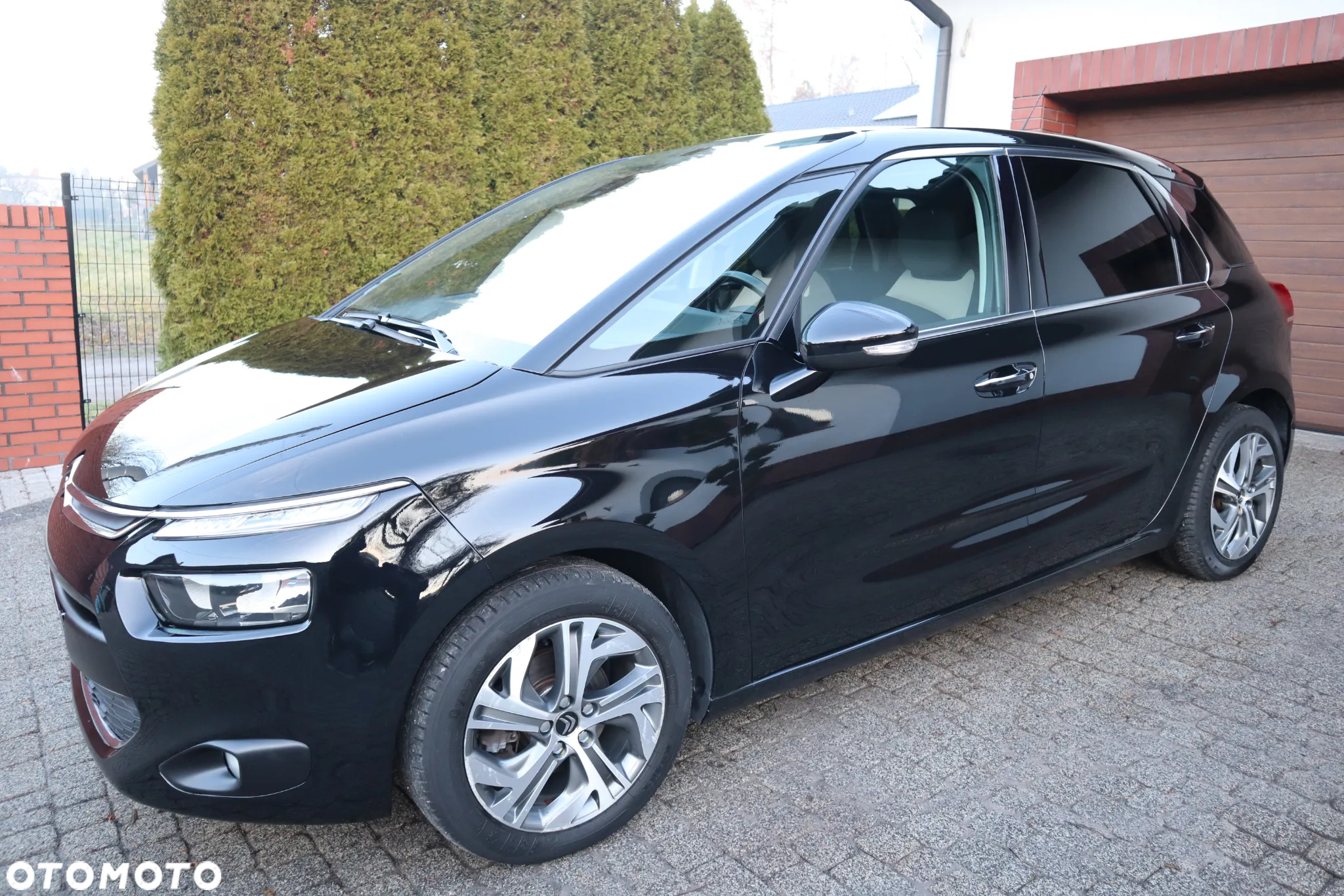 Citroën C4 Picasso 1.2 PureTech Shine S&S - 2