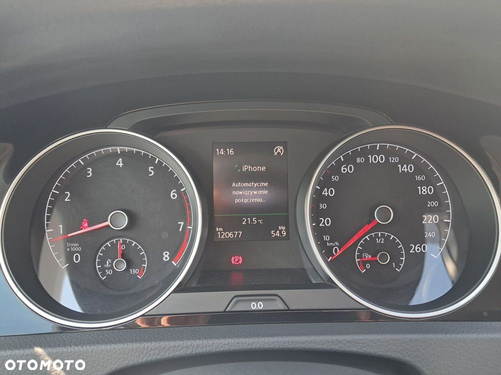 Volkswagen Golf - 18