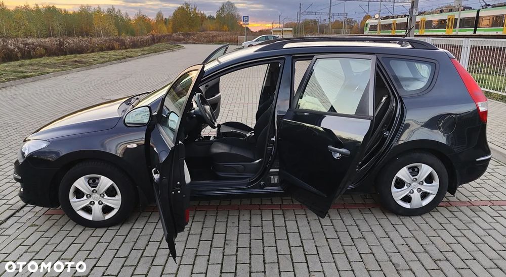 Hyundai i30 1.4 Classic - 9