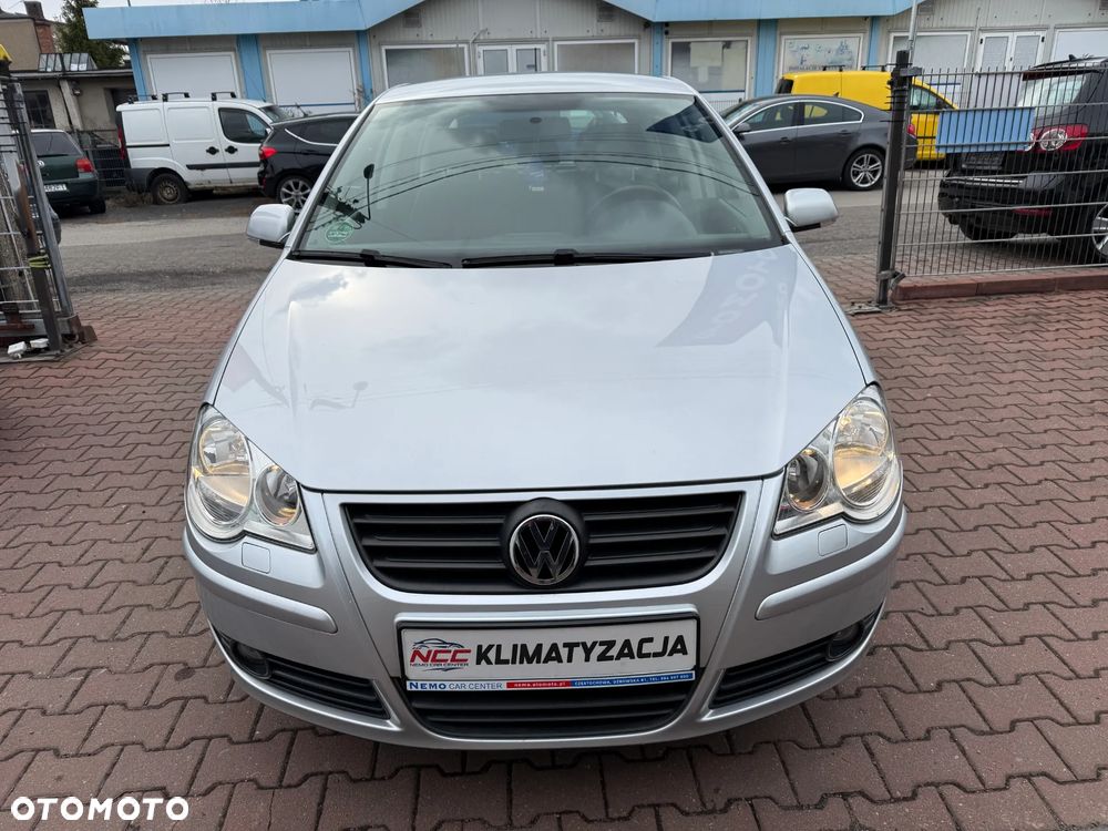 Volkswagen Polo - 4