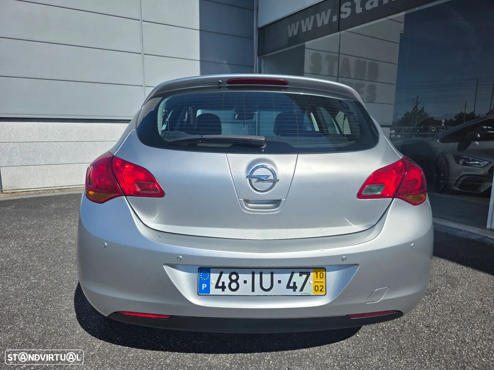 Opel Astra 1.4 Cosmo - 6