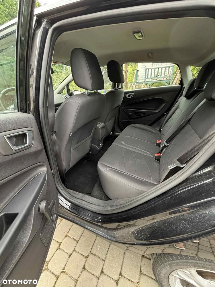 Ford Fiesta - 6