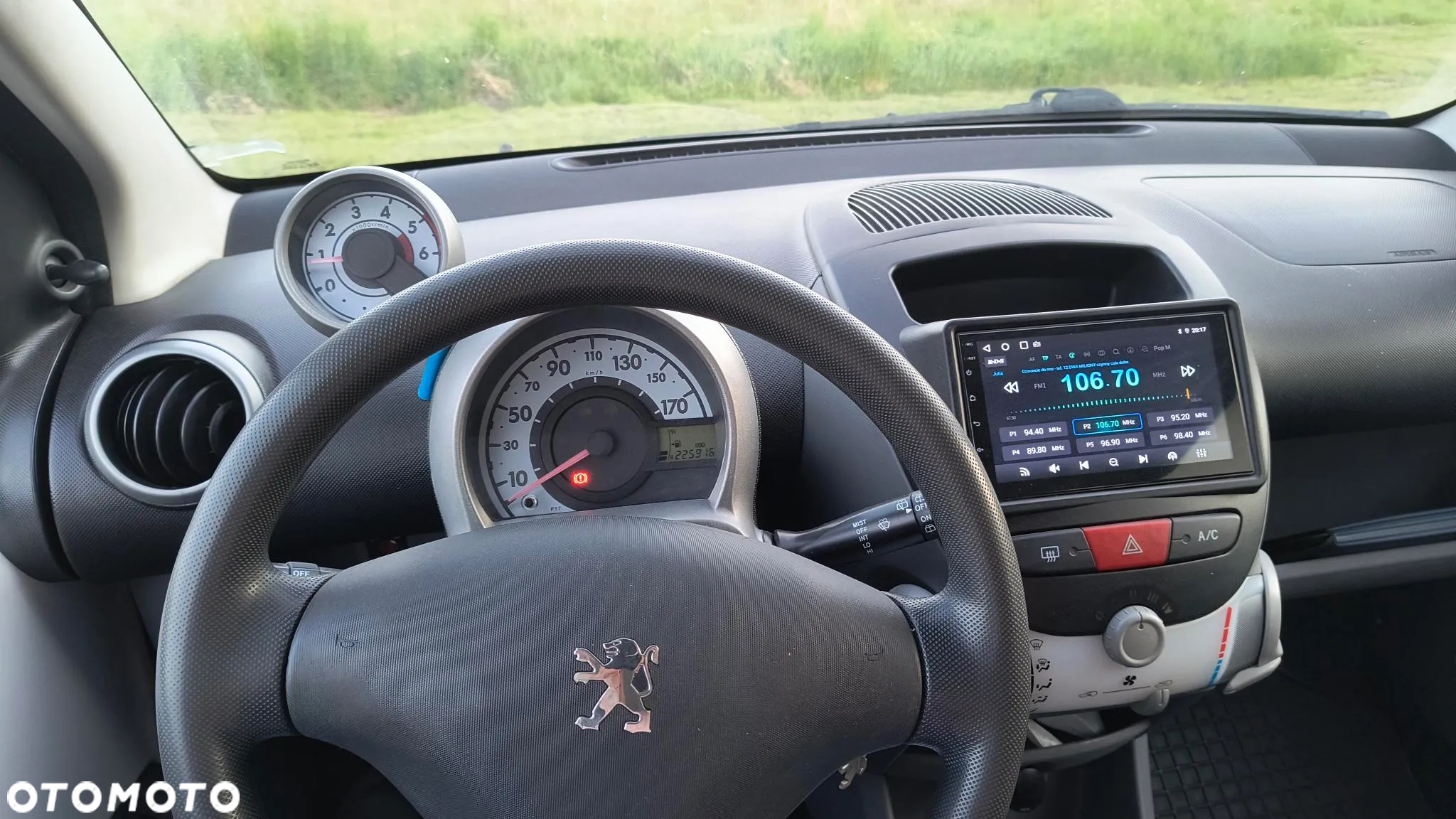 Peugeot 107 1.4 HDI Trendy - 6