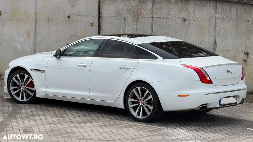 Jaguar XJ 3.0 V6 Kompressor AWD Premium Luxury - 6