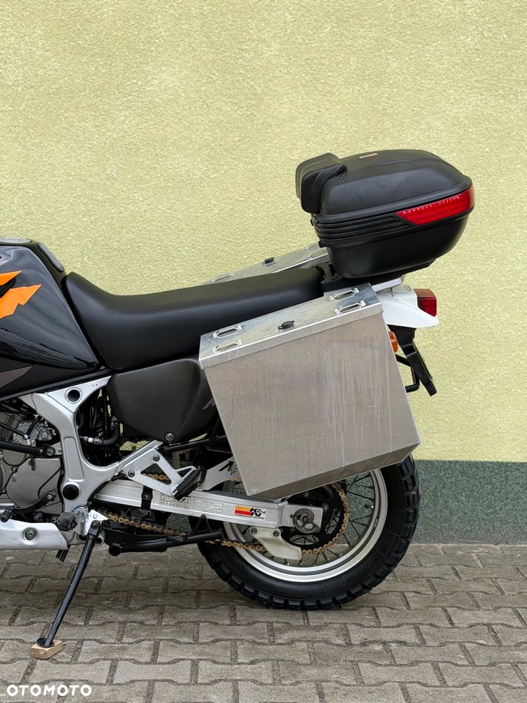 Honda XRV - 23