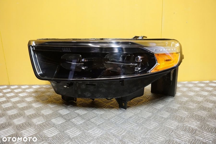 FORD EXPLORER 2020 2021- REFLEKTOR LAMPA MID LED LEWA (MB5B-13W030-BC) USA - 1