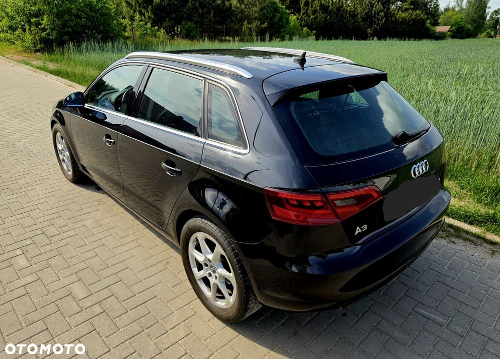 Audi A3 Sportback - 8