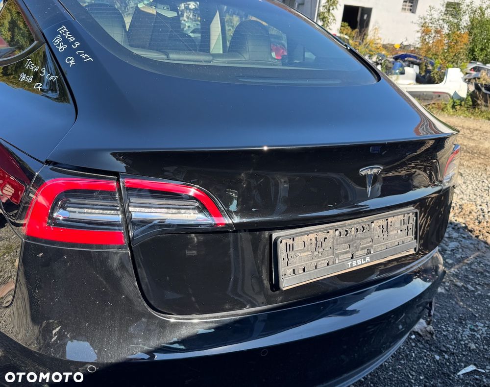 KLAPA BAGAŻNIKA TESLA 3 LIFT KOLOR PBSB - 2