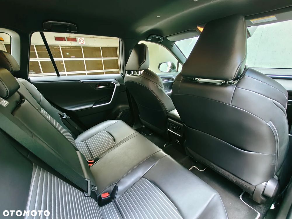 Toyota RAV4 2.5 Hybrid Black Edition by JBL 4x2 - 28