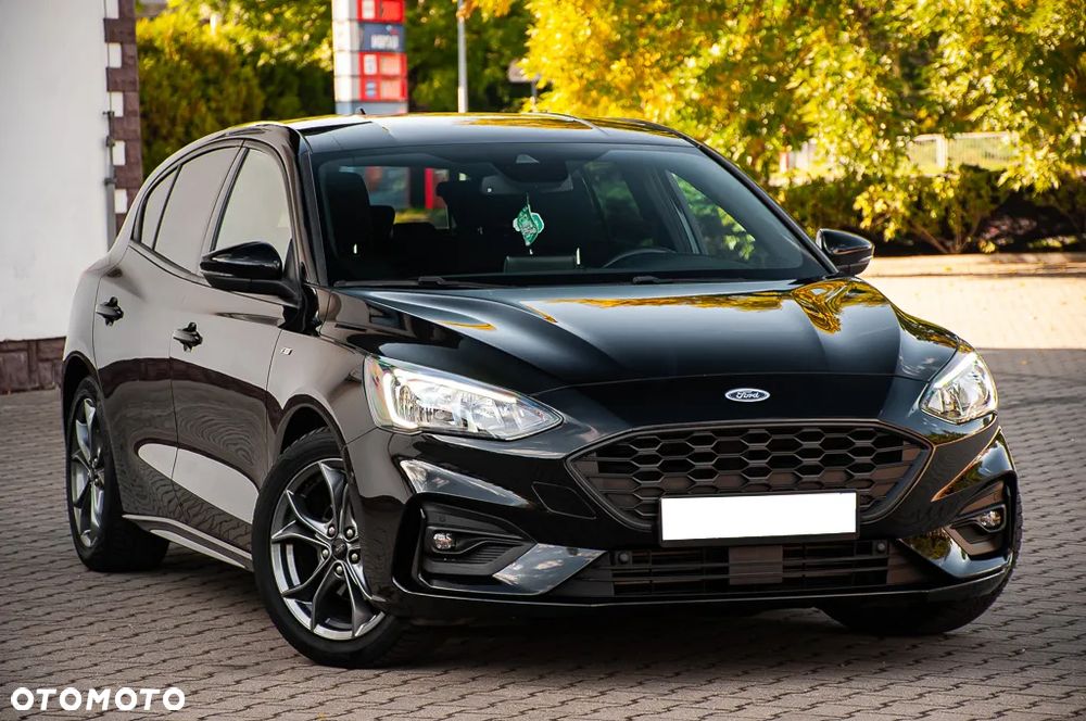 Ford Focus 1.0 EcoBoost ST-Line Black ASS - 1